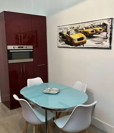 Апартаменты So Chic 72 Montmatre D'exception *