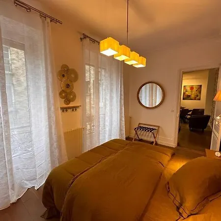 So Chic 72 Montmatre D'exception Апартаменты