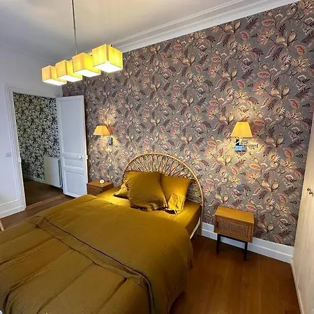So Chic 72 Montmatre D'exception * Париж