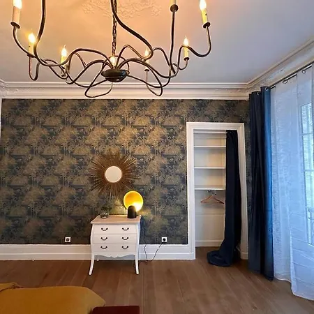 So Chic 72 Montmatre D'exception